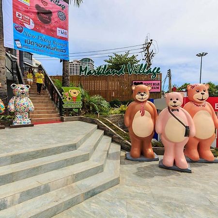OYO 549 Maesri Resort Pattaya Esterno foto